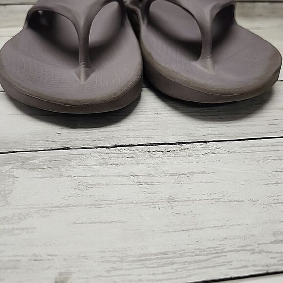 Oofos OOriginal Comfort Recover Unisex Mauve Flip Flop Sandals Men 13/Women 15 main image 6